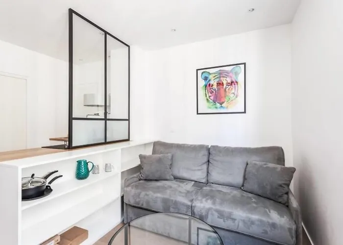 Modern Perfectly Equipped And Renovated
