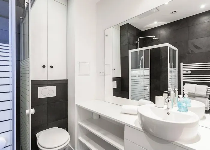 Apartman Modern Perfectly Equipped And Renovated *